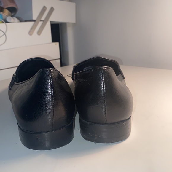 Tory Burch | black Leather Chain-Link Accents Loafers | size 7.5 - Picture 12 of 13